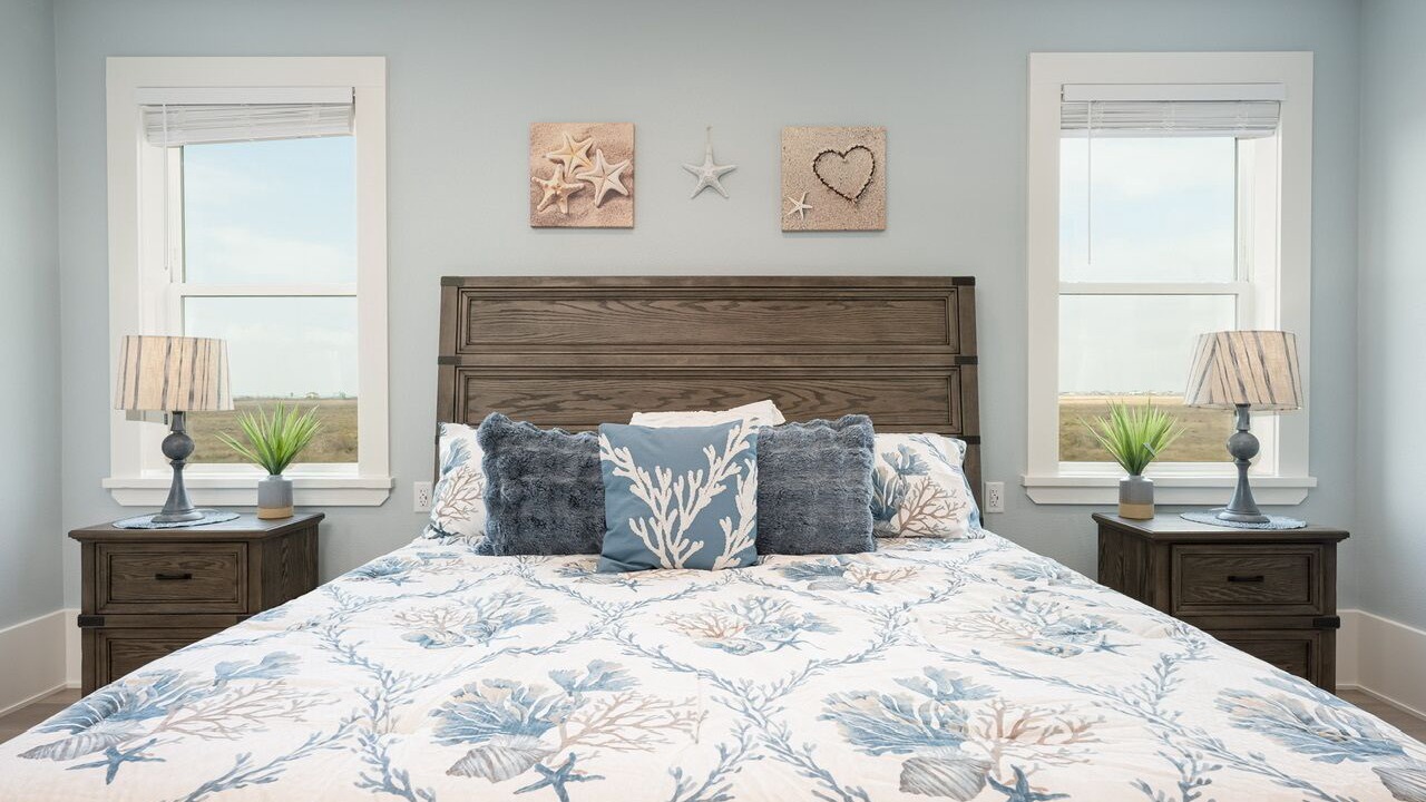 Photo of Bedroom in Port Bolivar