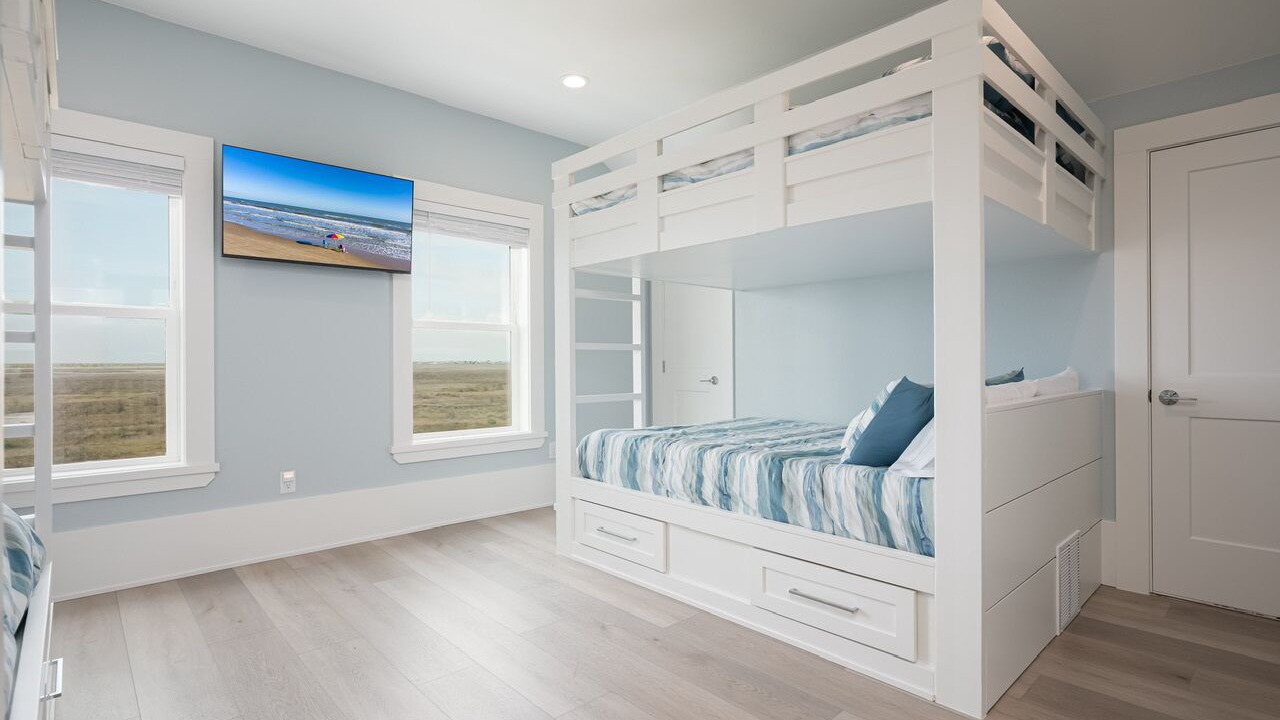 Photo of Bedroom in Port Bolivar