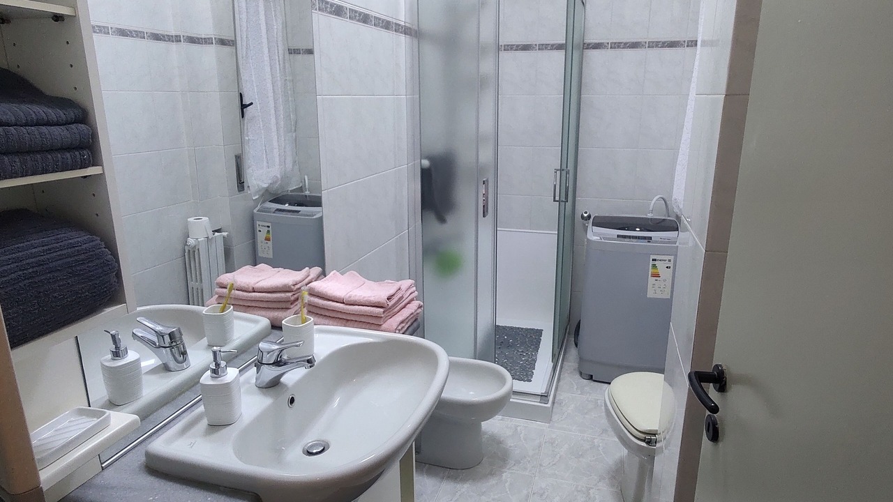Photo of Bathroom in Voghera