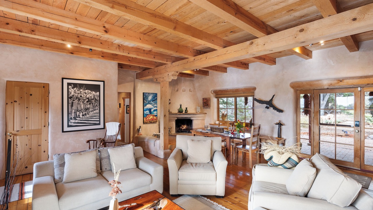 Photo of Livingroom in Seton Village