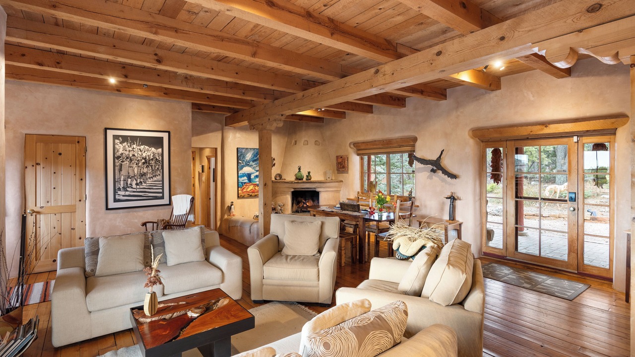 Photo of Livingroom in Seton Village