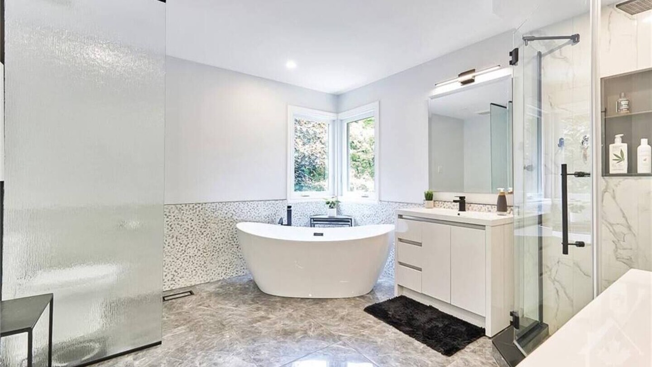 Photo of Bathroom in Ottawa Division