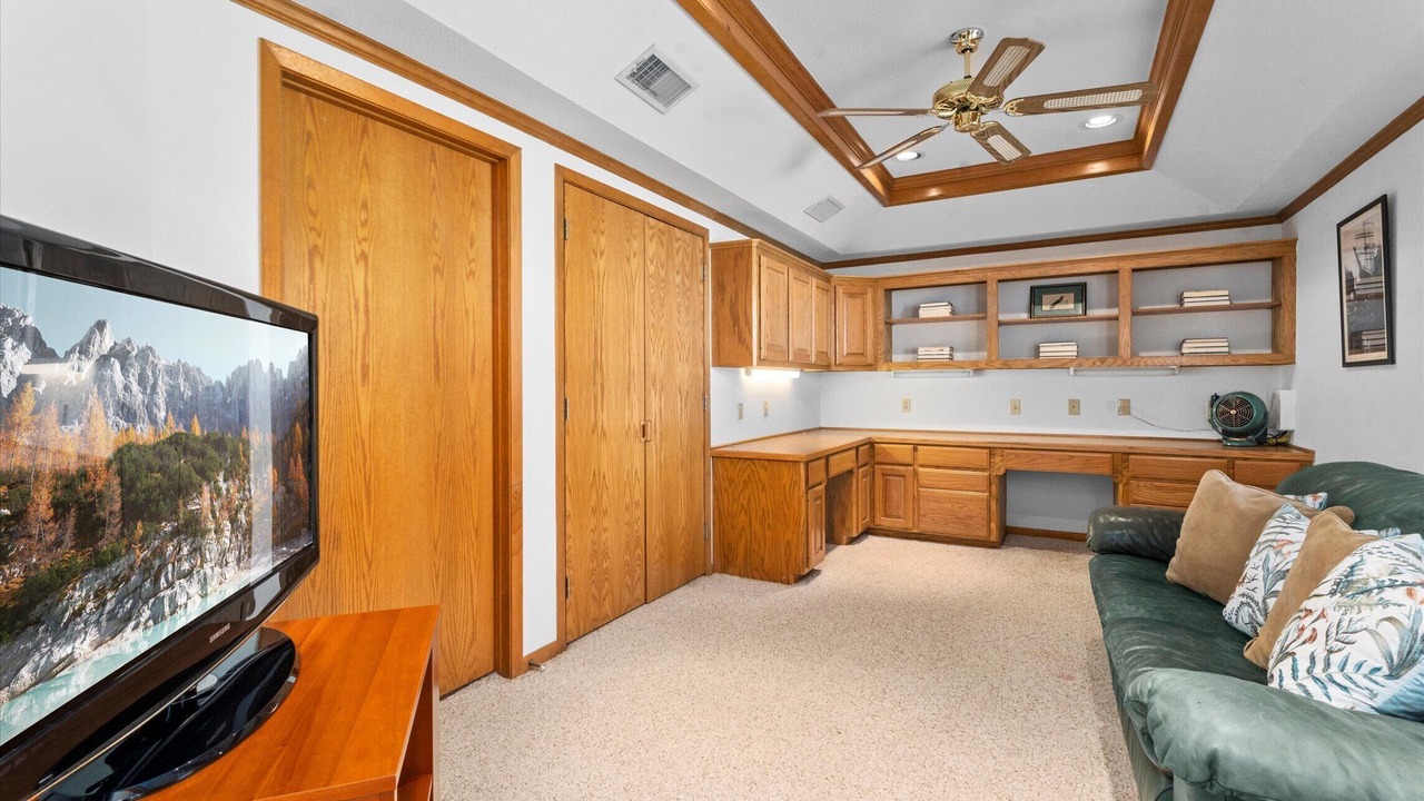 Photo of Livingroom in Cape Royale