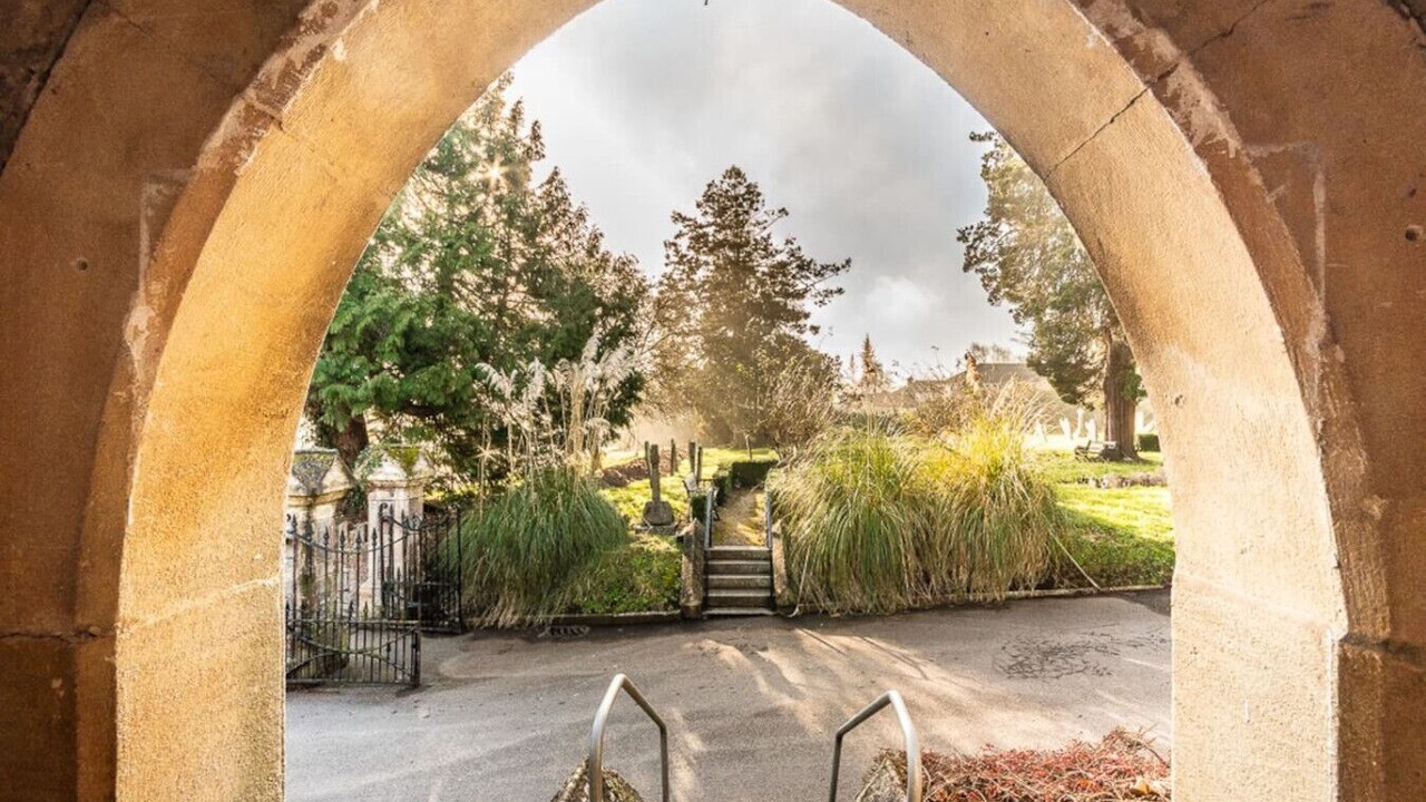 Photo of Outdoor in Exeter