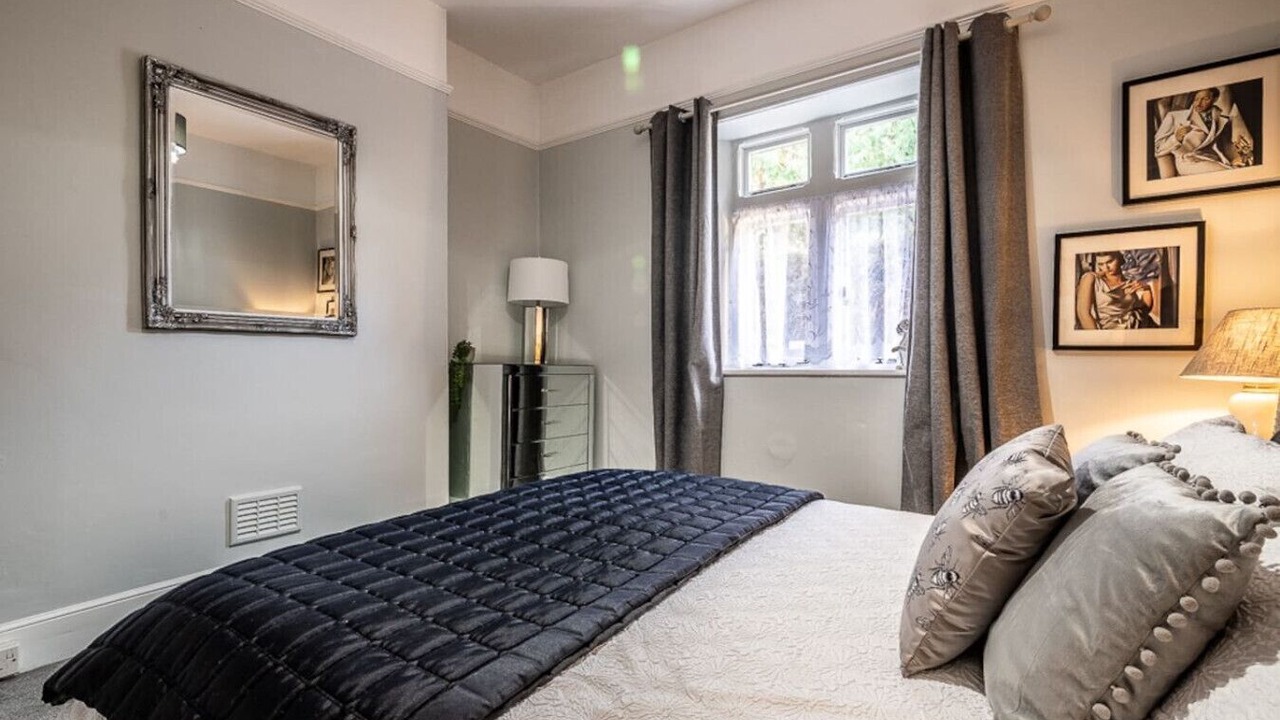 Photo of Bedroom in Exeter