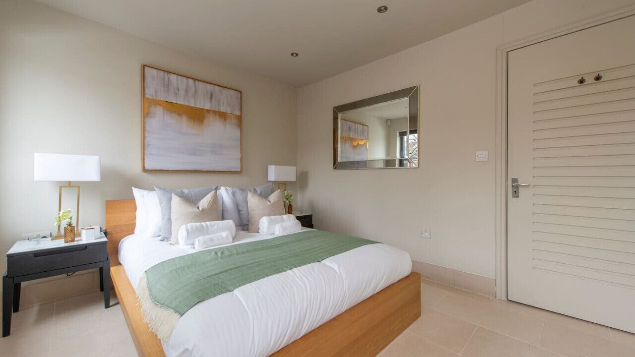 Photo of Bedroom in Valentines