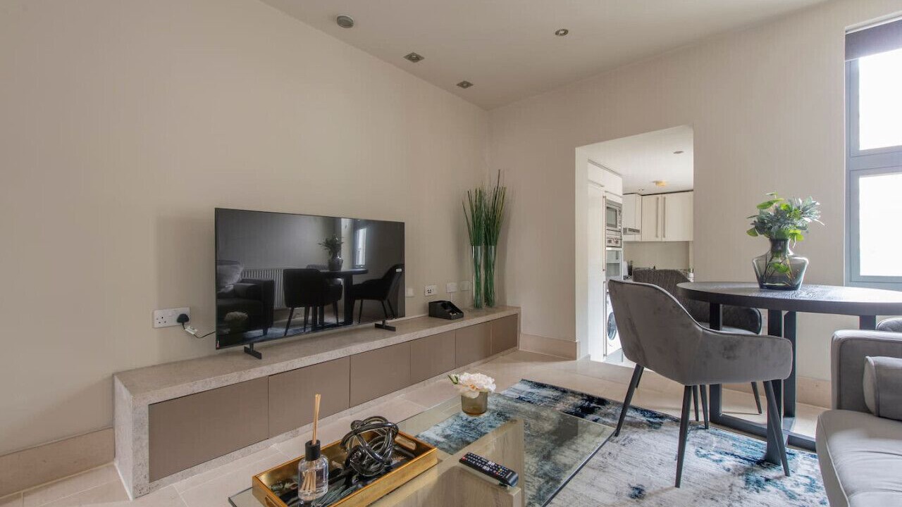 Photo of Livingroom in Valentines