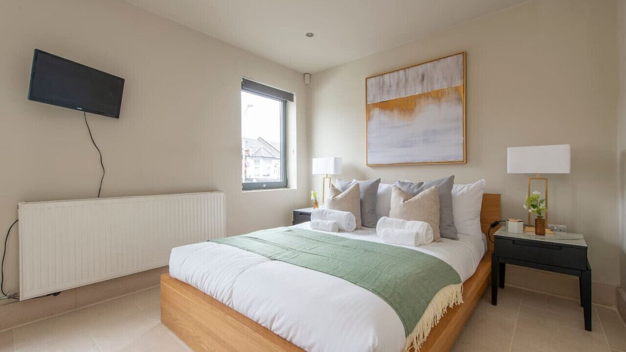 Photo of Bedroom in Valentines