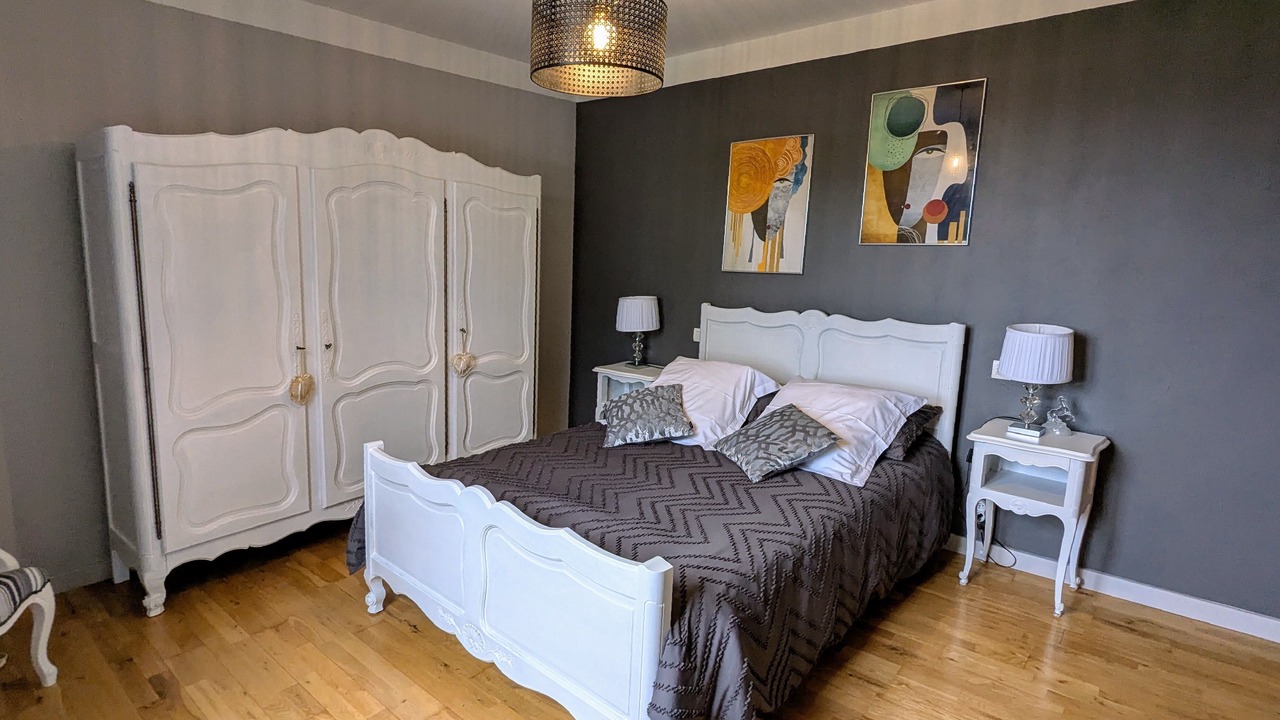 Photo of Bedroom in Saint-Paul-Trois-Chateaux