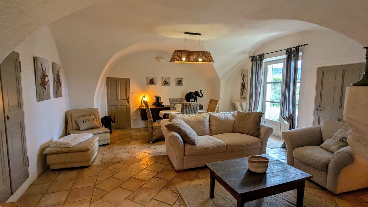 Photo of Livingroom in Saint-Paul-Trois-Chateaux
