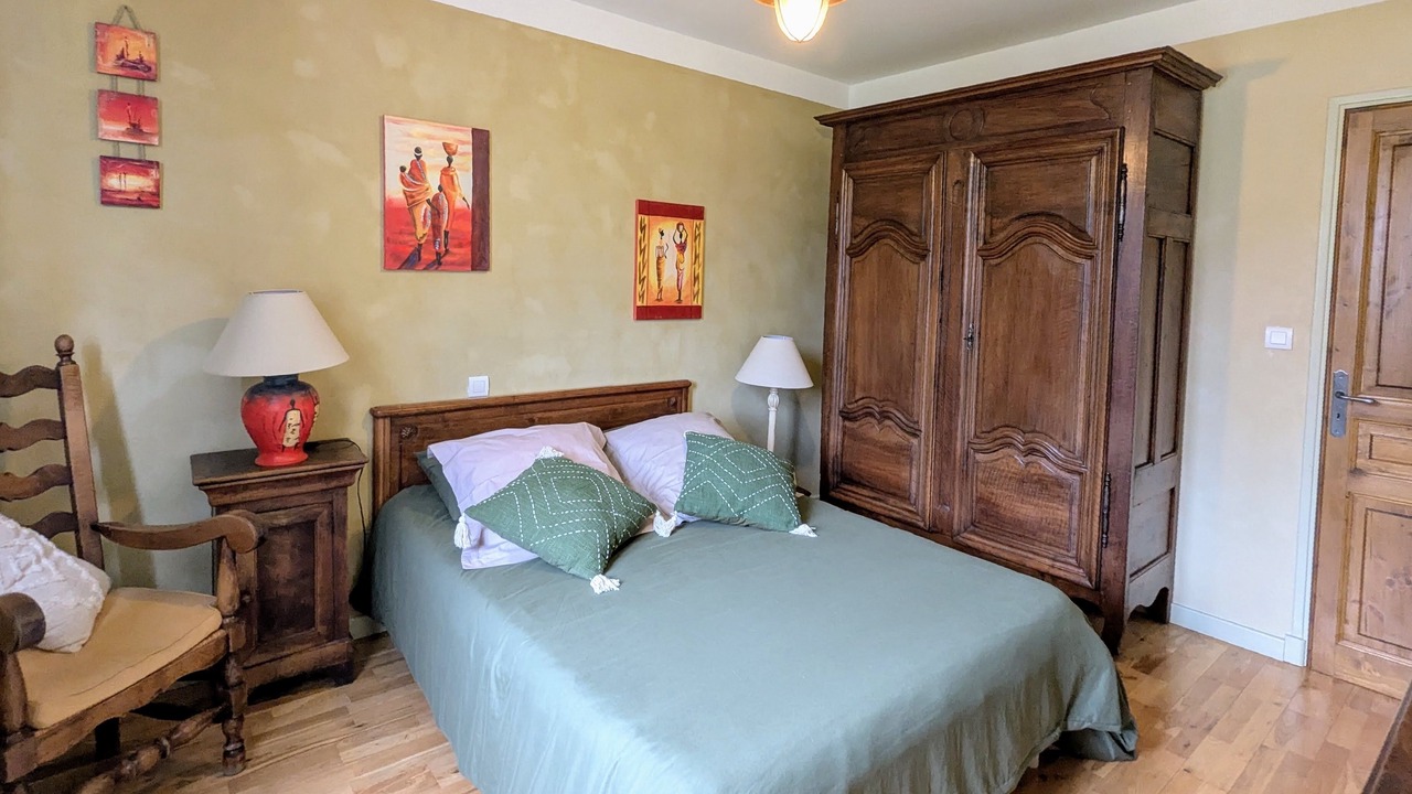 Photo of Bedroom in Saint-Paul-Trois-Chateaux