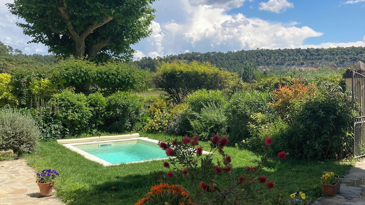 Photo of Outdoor in Saint-Paul-Trois-Chateaux