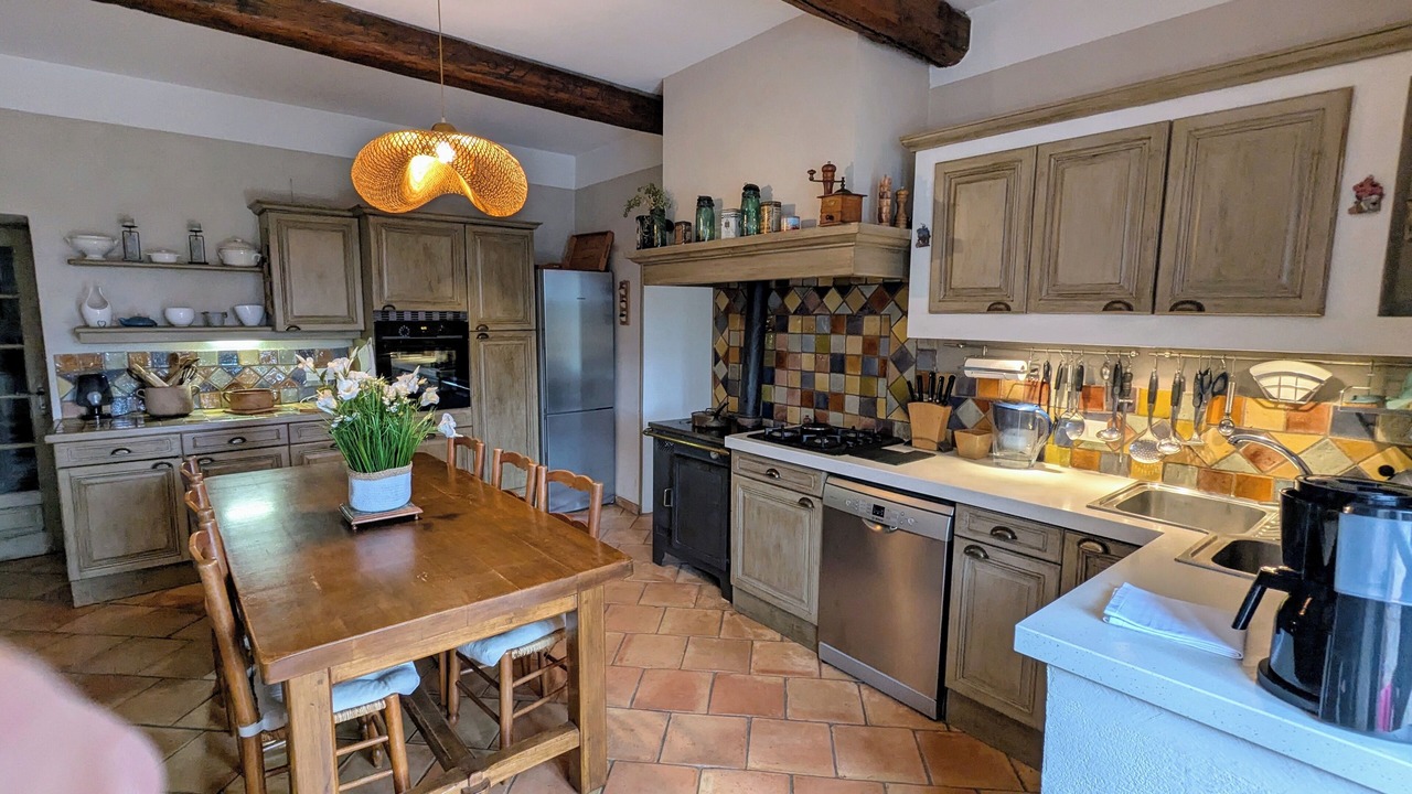 Photo of Kitchen in Saint-Paul-Trois-Chateaux