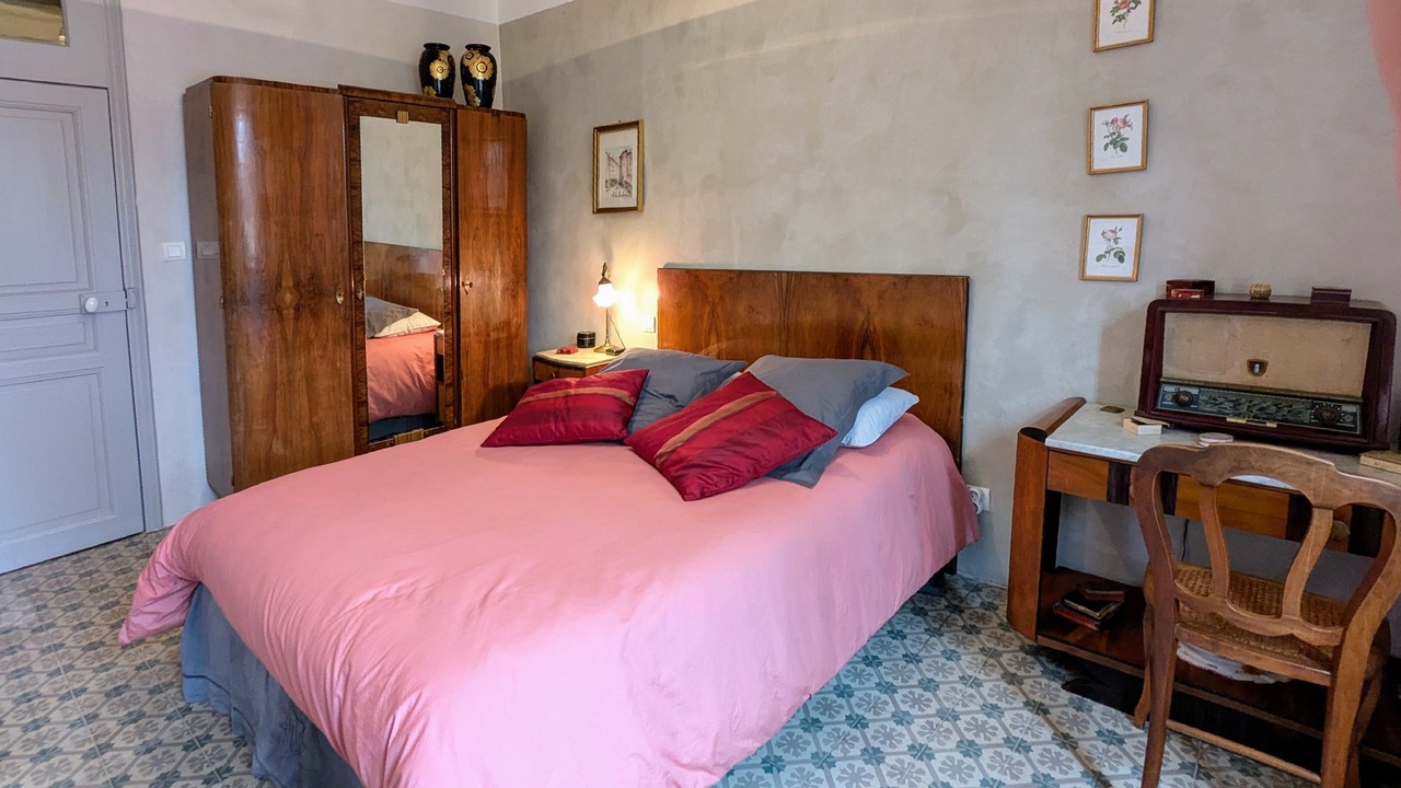 Photo of Bedroom in Saint-Paul-Trois-Chateaux