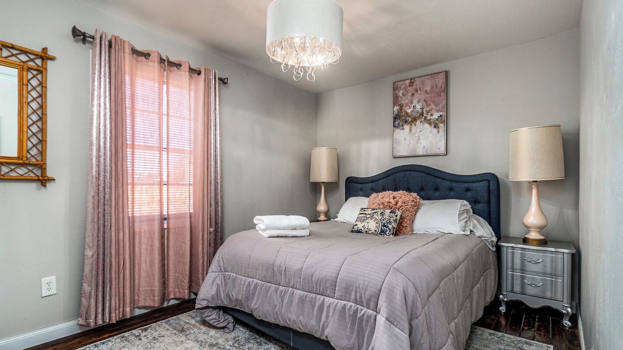 Photo of Bedroom in Borger