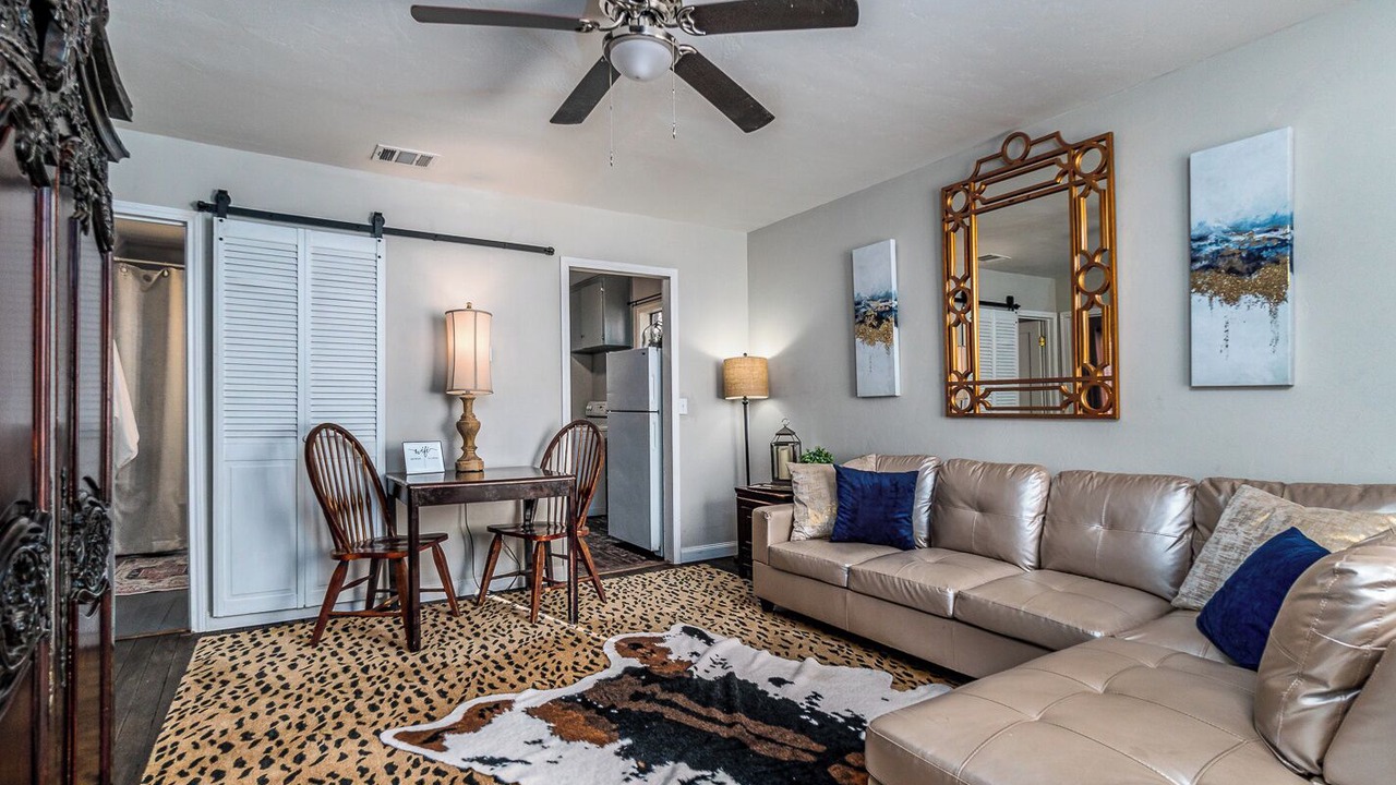 Photo of Livingroom in Borger