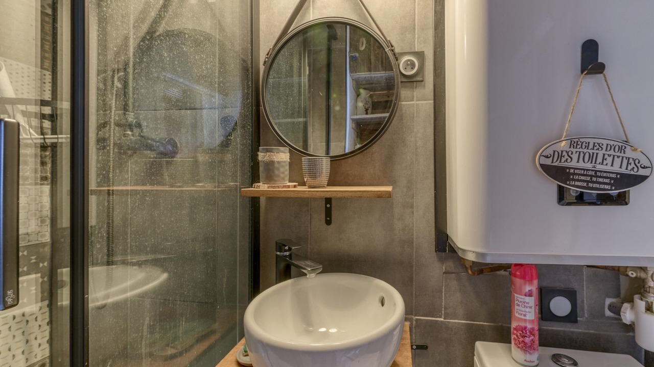 Photo of Bathroom in Eclose-Ouest
