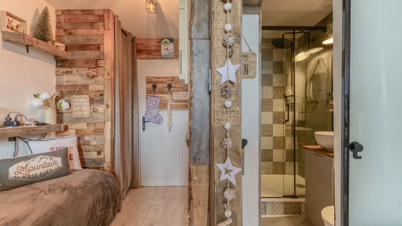 Photo of Bedroom in Eclose-Ouest