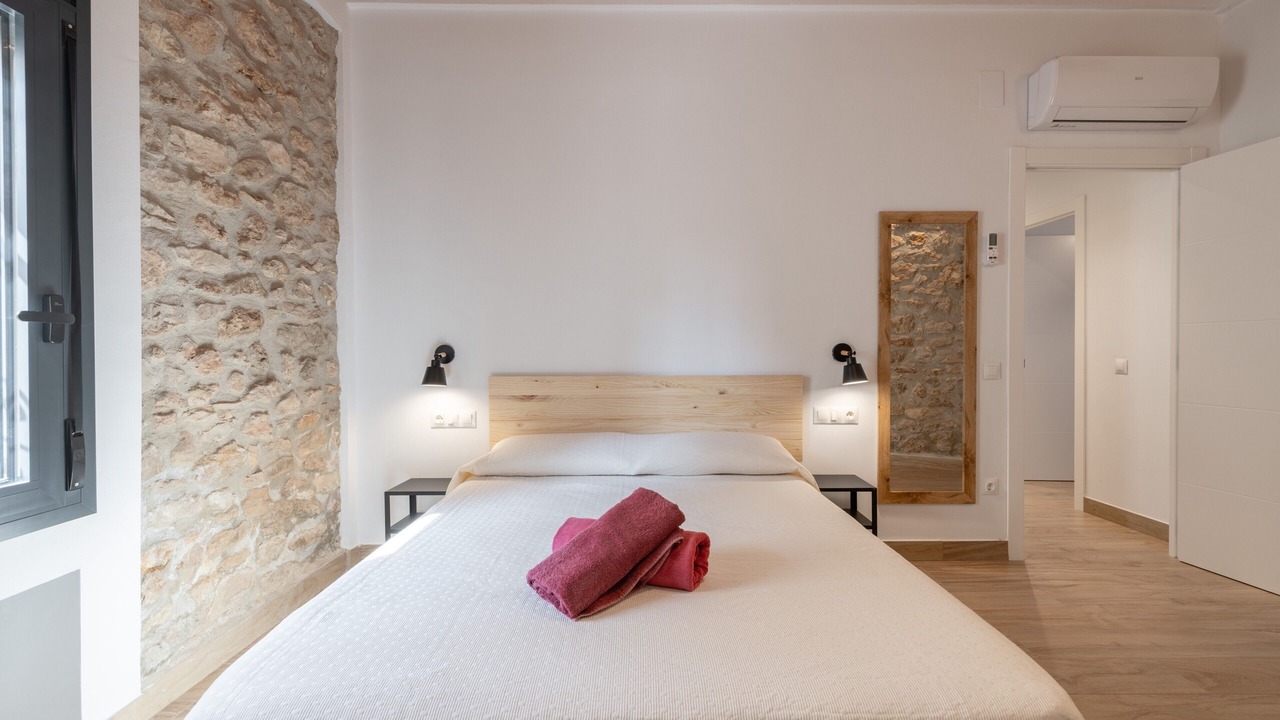 Photo of Bedroom in Camarles