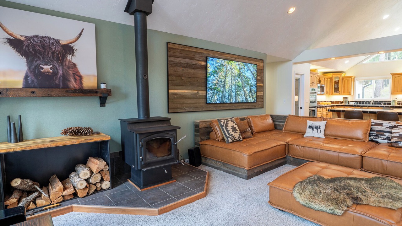 Photo of Livingroom in Lyle