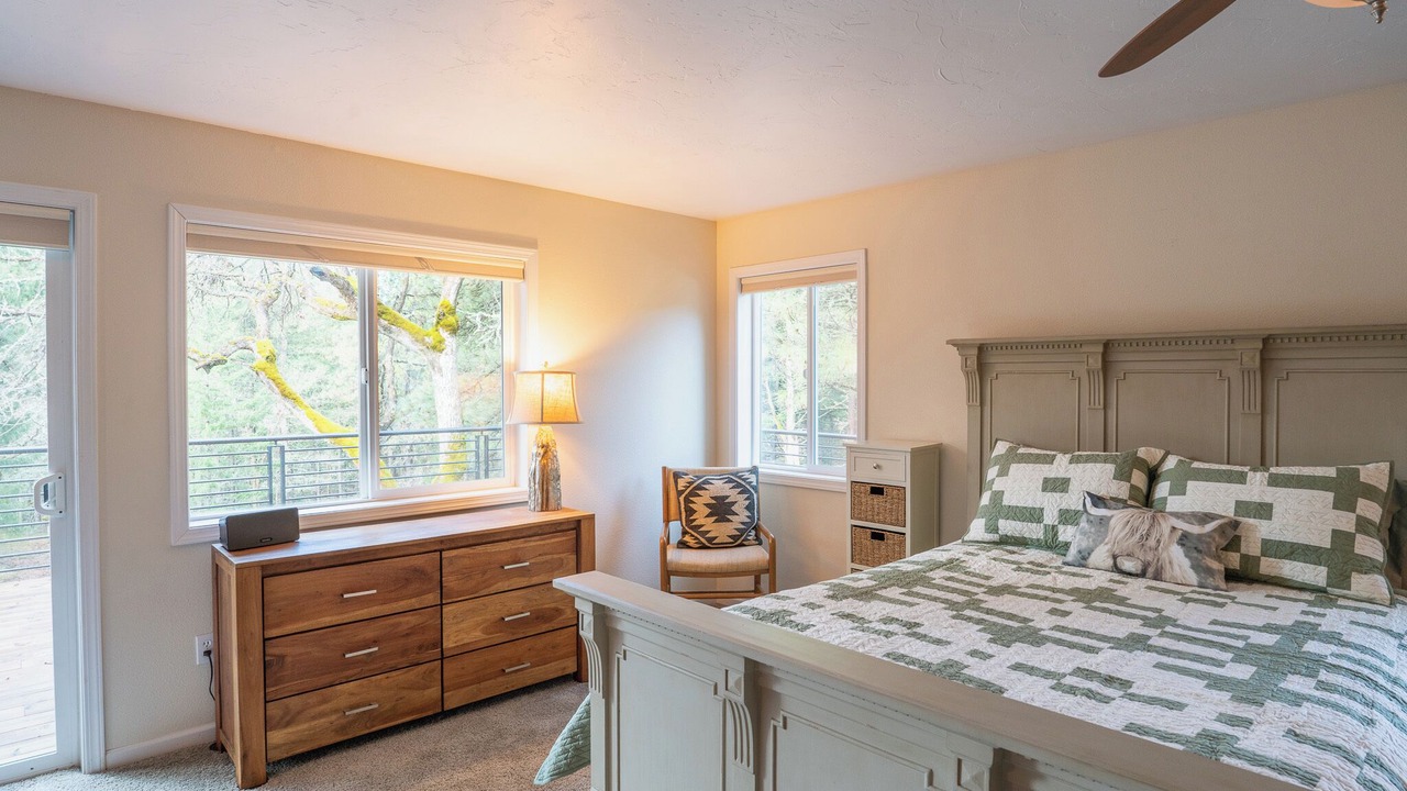 Photo of Bedroom in Lyle