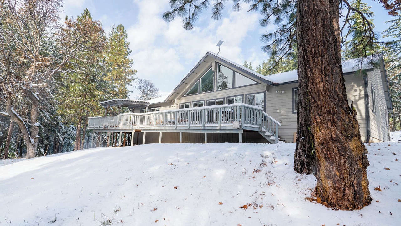 Photo of Outdoor in Lyle