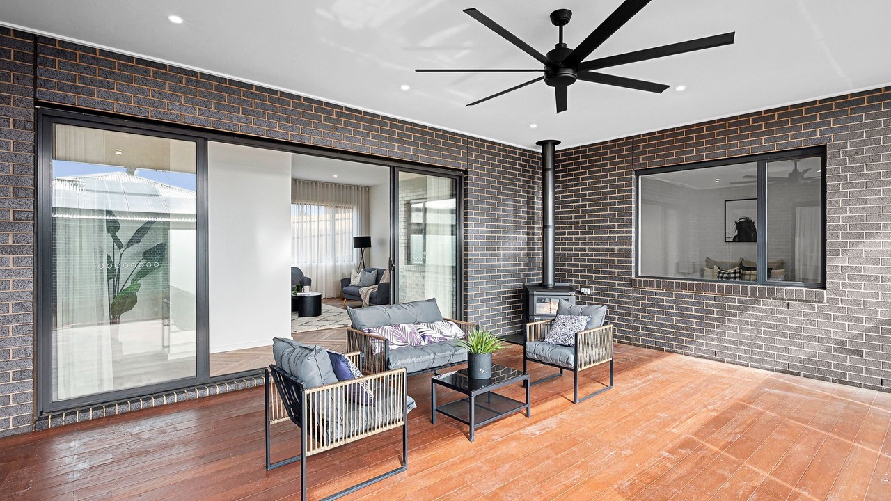 Photo of Others in Highton