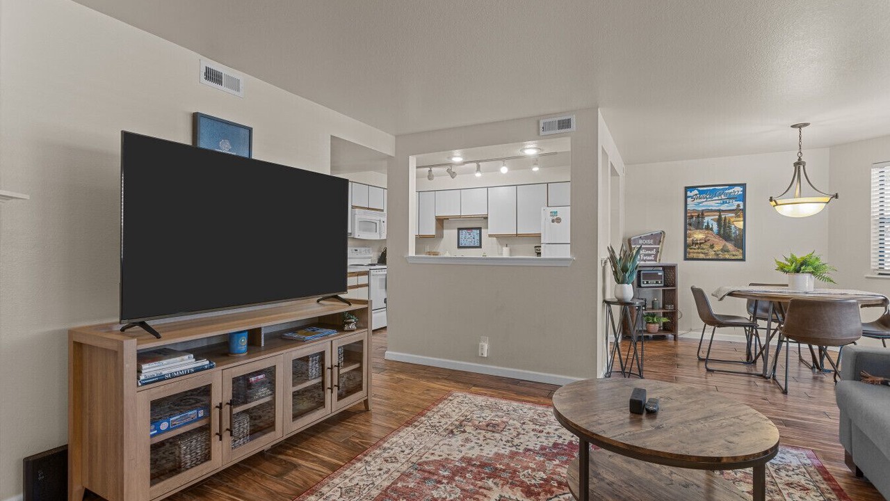 Photo of Livingroom in Southeast Boise