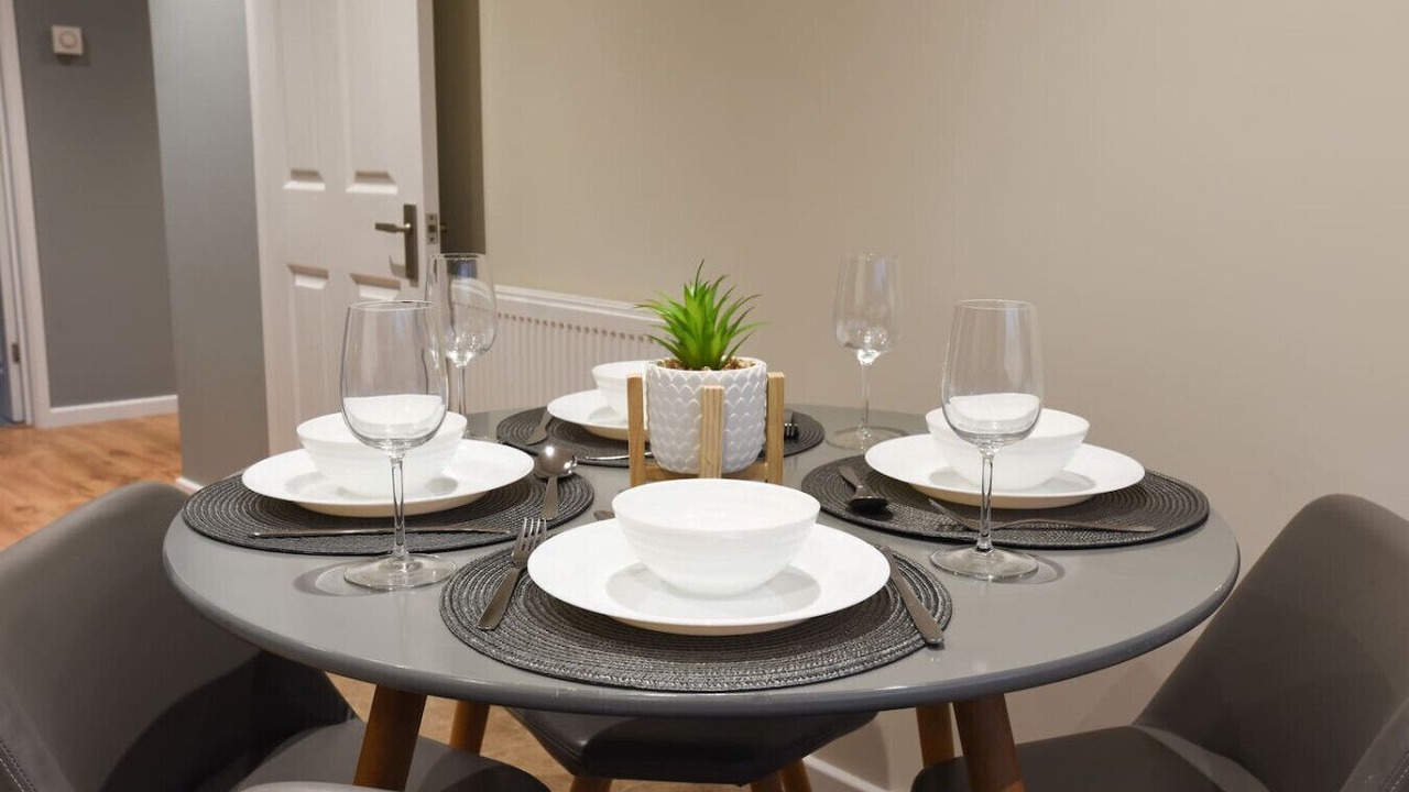 Photo of Others in Shirrell Heath