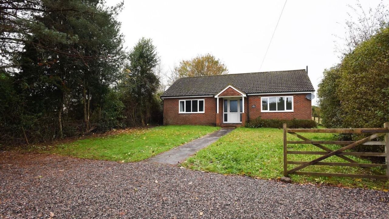 Photo of Outdoor in Shirrell Heath