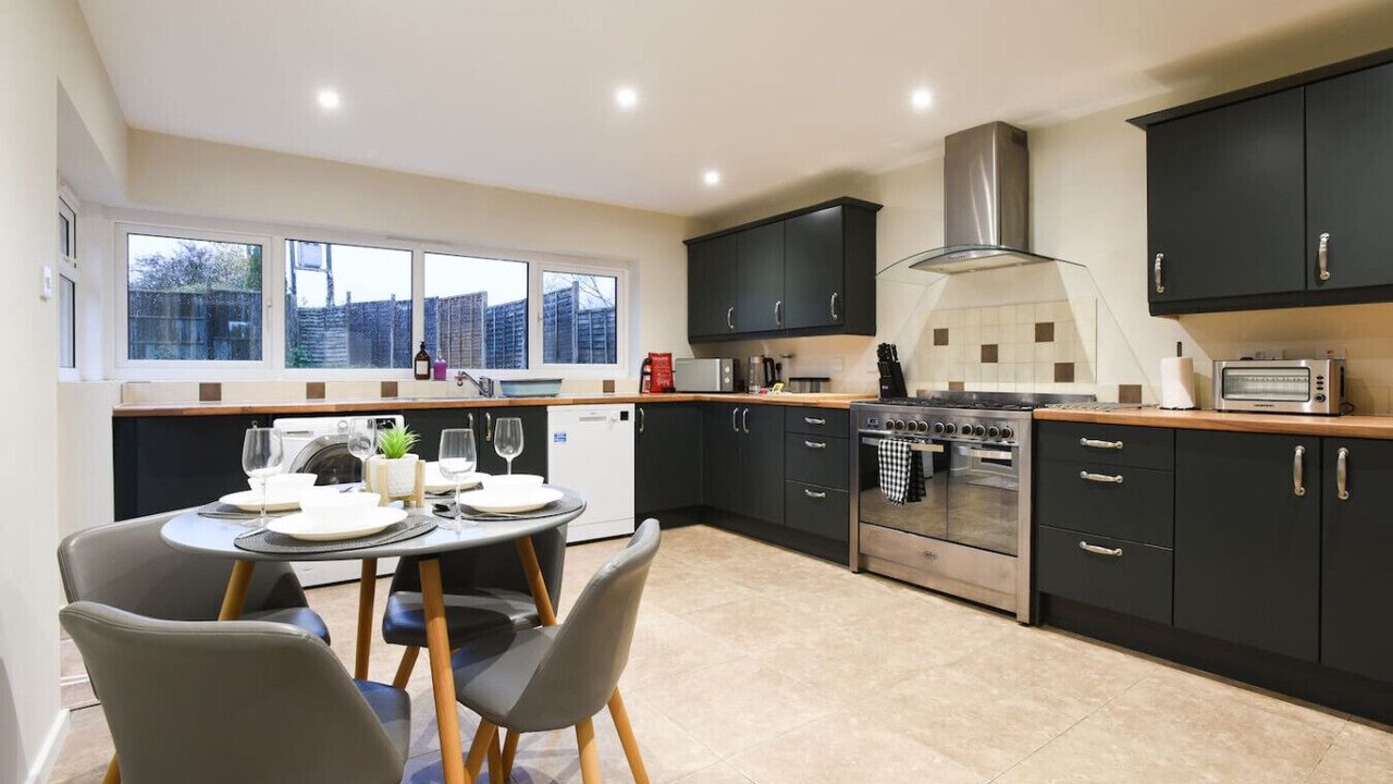 Photo of Kitchen in Shirrell Heath