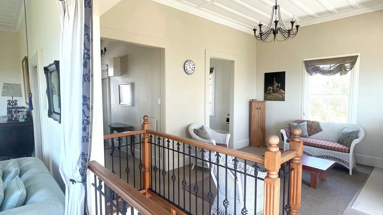 Photo of Livingroom in Bluff Hill