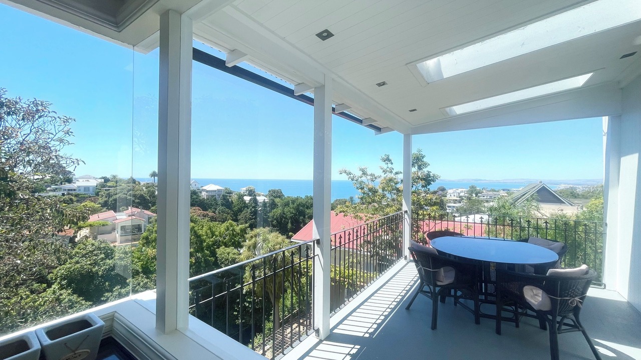 Photo of Outdoor in Bluff Hill