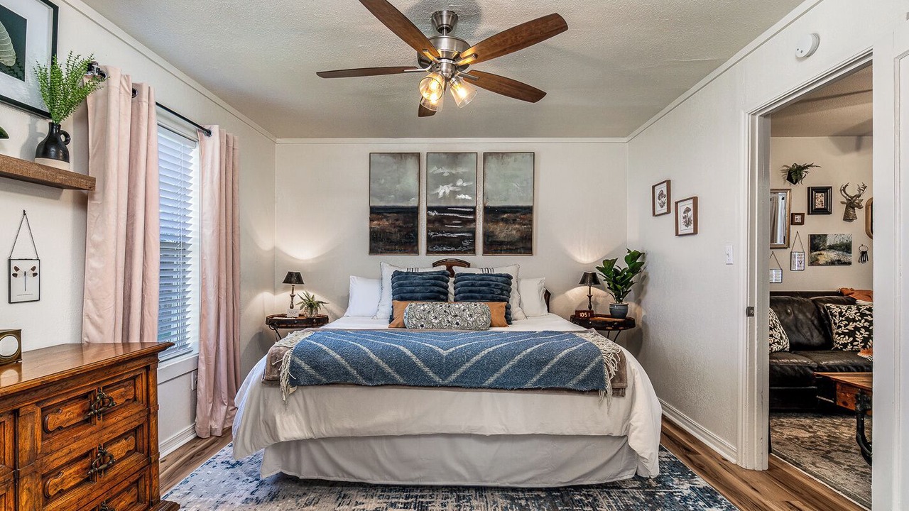 Photo of Bedroom in Borger