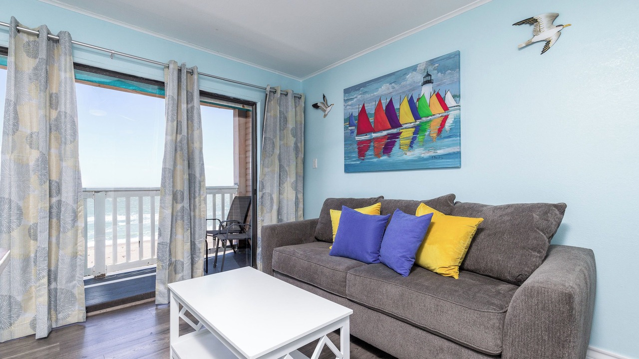 Photo of Livingroom in North Beach