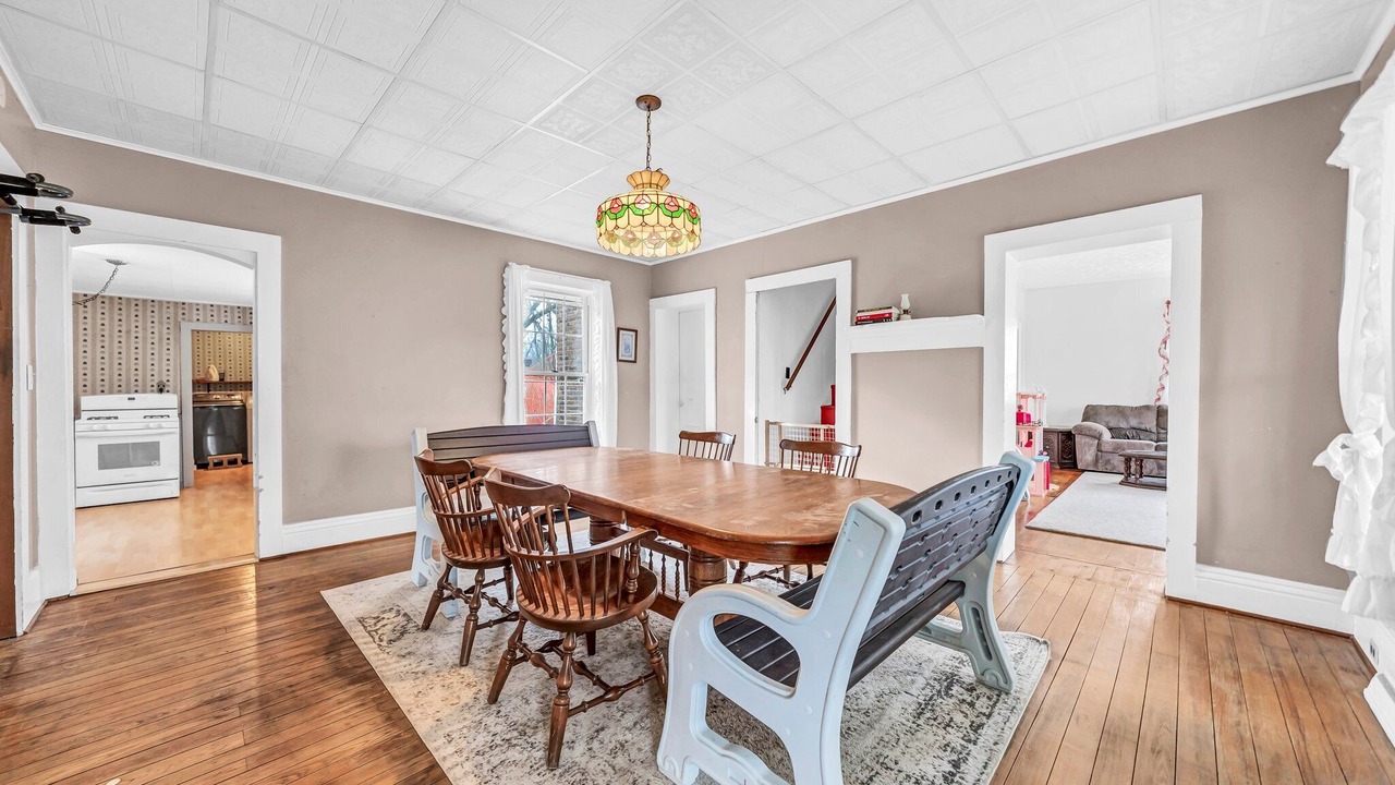 Photo of Others in Farnham