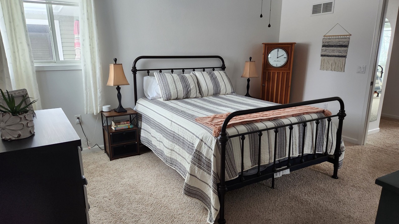 Photo of Bedroom in Pella