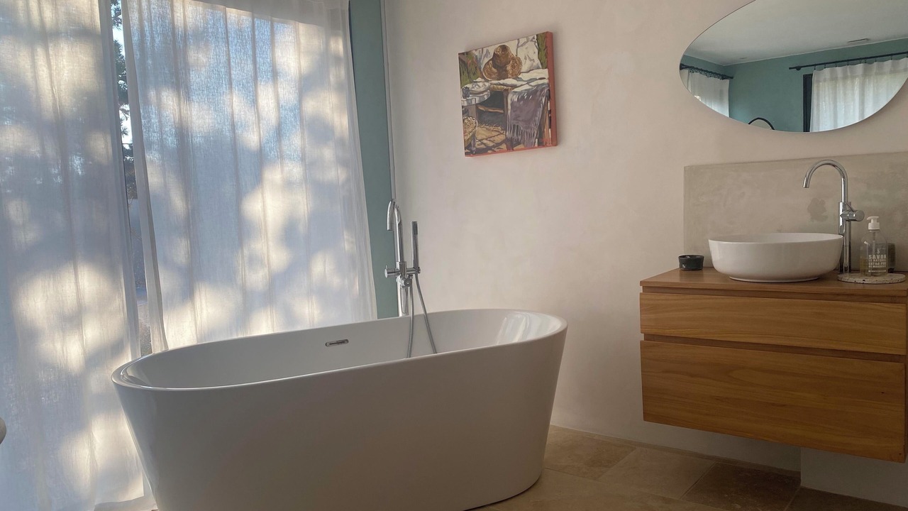 Photo of Bathroom in Aubussargues