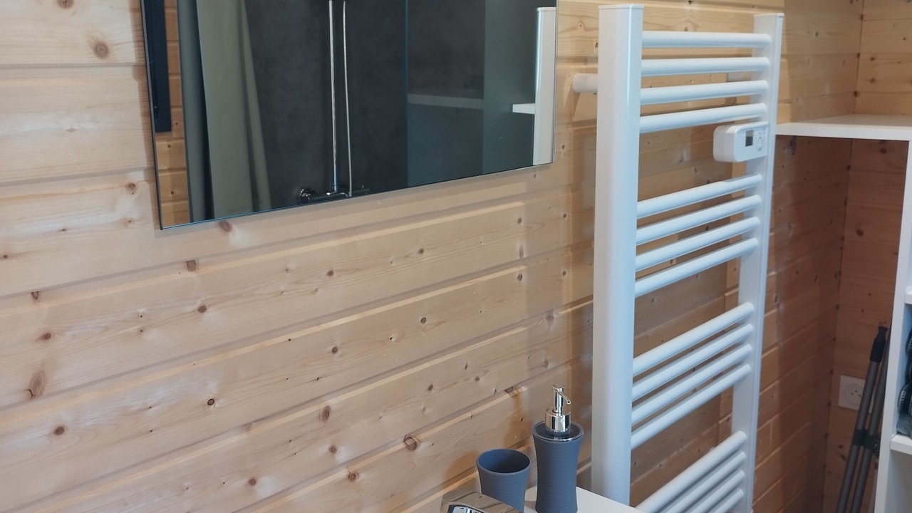 Photo of Bathroom in Saint-Julien-sur-Cher