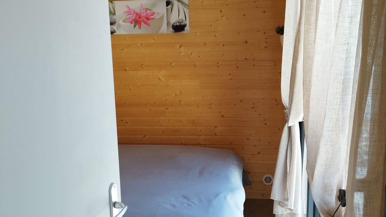 Photo of Bedroom in Saint-Julien-sur-Cher