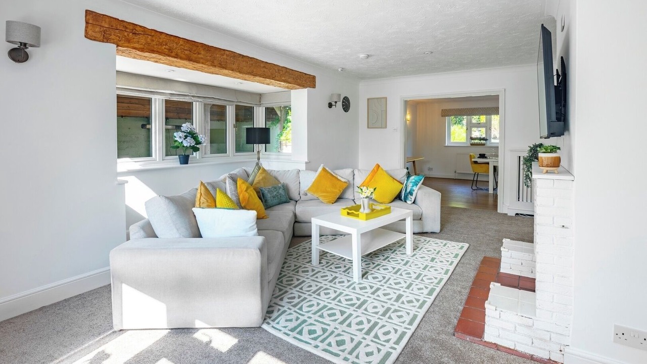 Photo of Livingroom in Epping