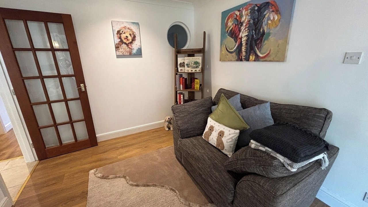 Photo of Livingroom in Epping