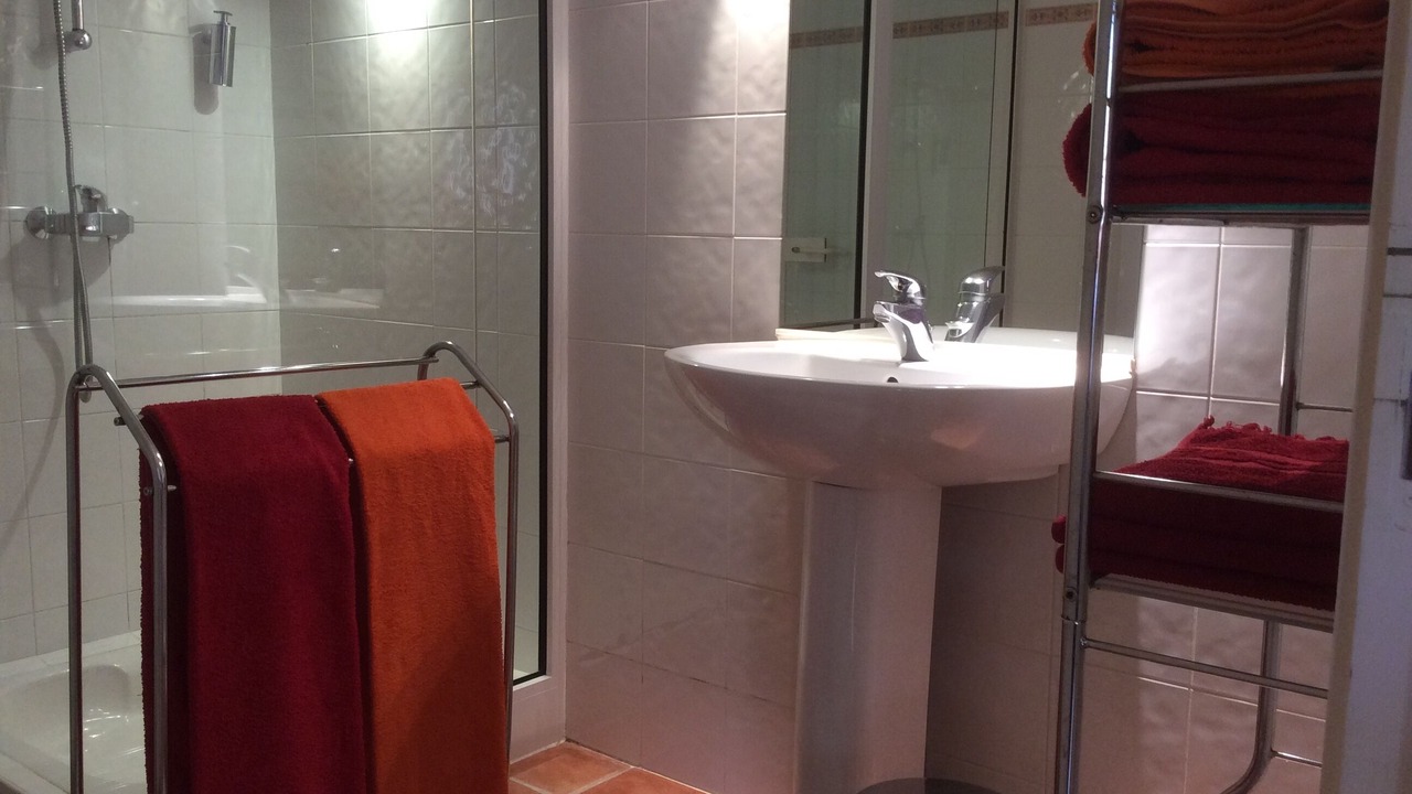 Photo of Bathroom in Realville