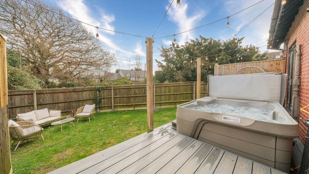 Photo of Patio Balcony in New Forest District