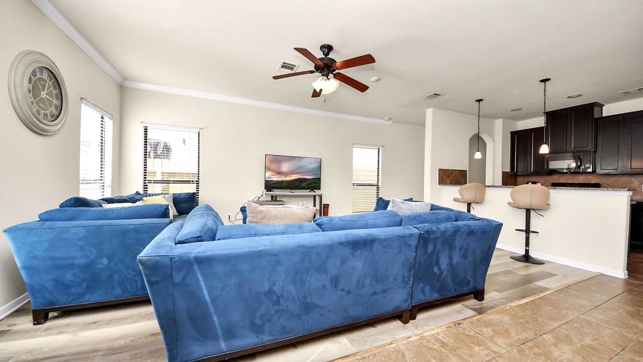 Photo of Livingroom in Barker