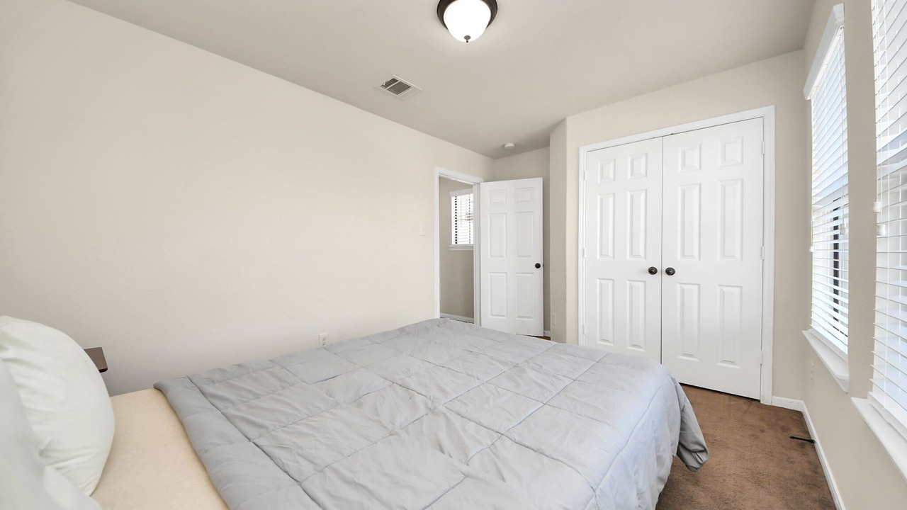 Photo of Bedroom in Barker