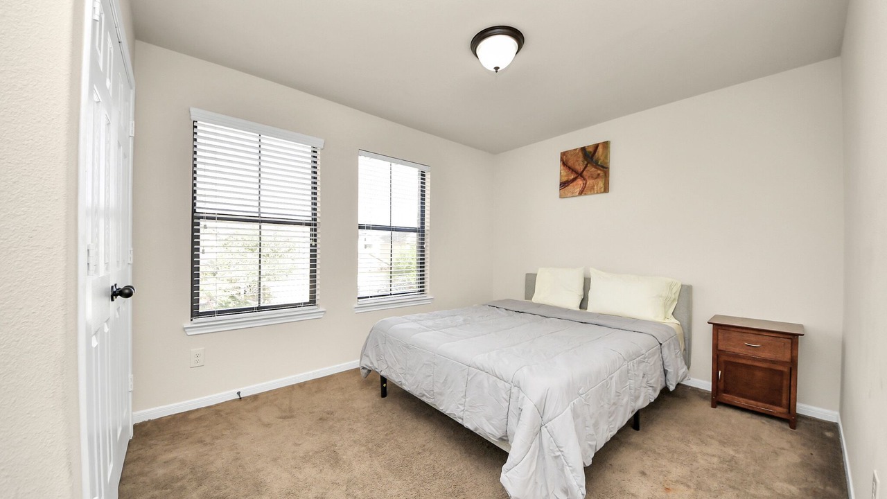 Photo of Bedroom in Barker