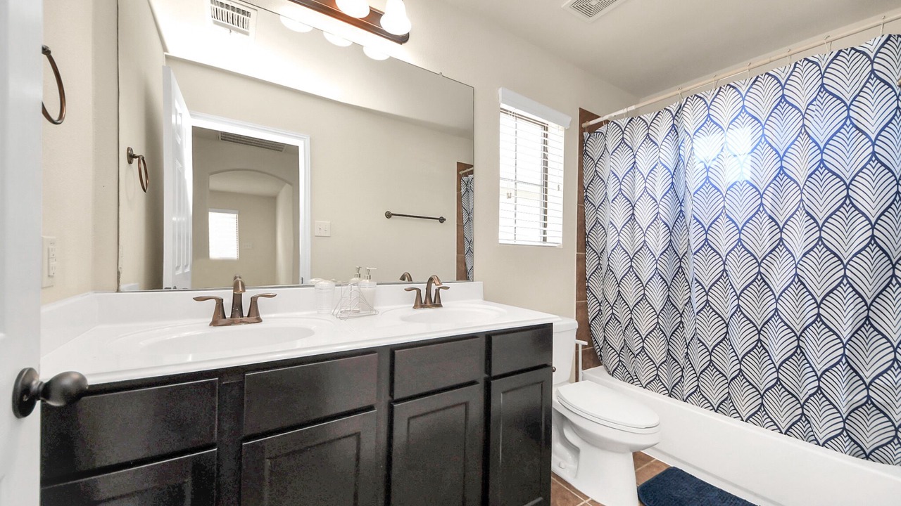 Photo of Bathroom in Barker