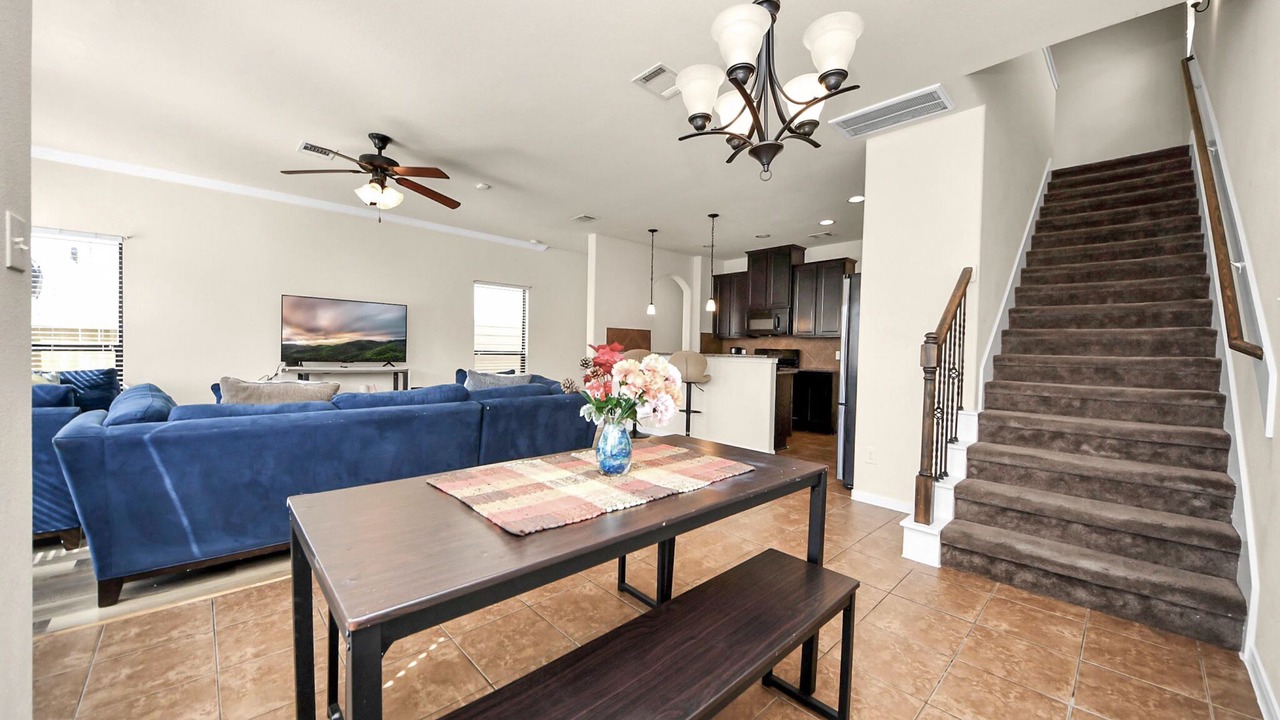 Photo of Livingroom in Barker