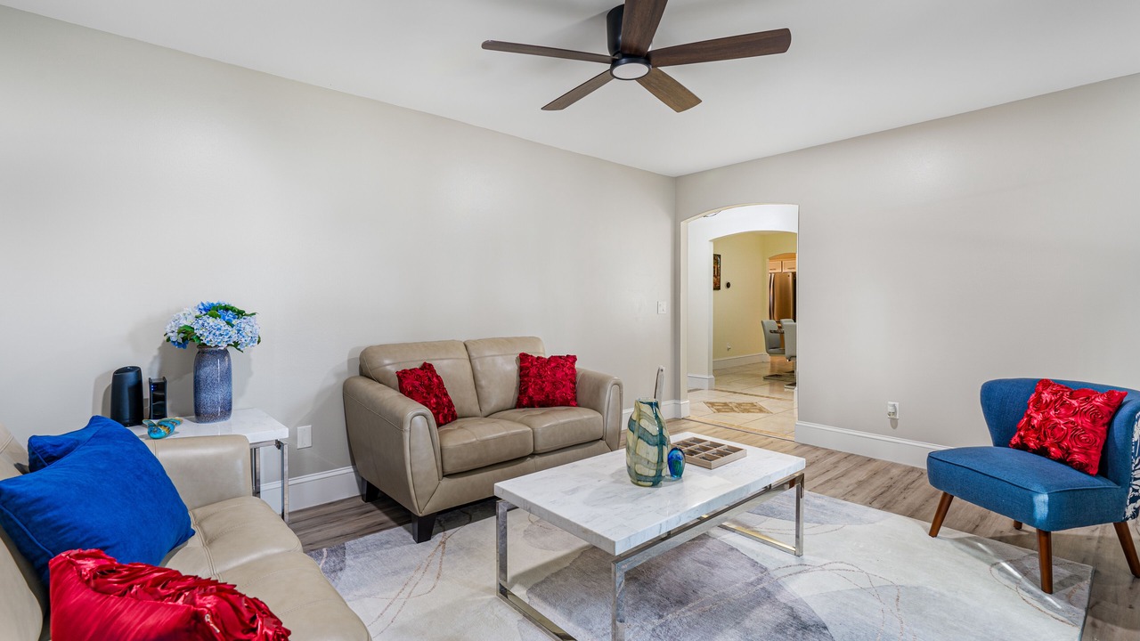 Photo of Livingroom in Indian Ridge